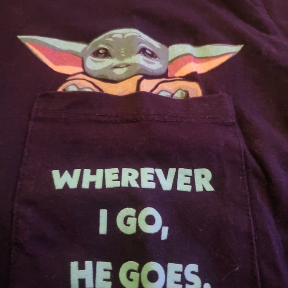Star Wars Baby Yoda Shirt - Picture 3 of 10
